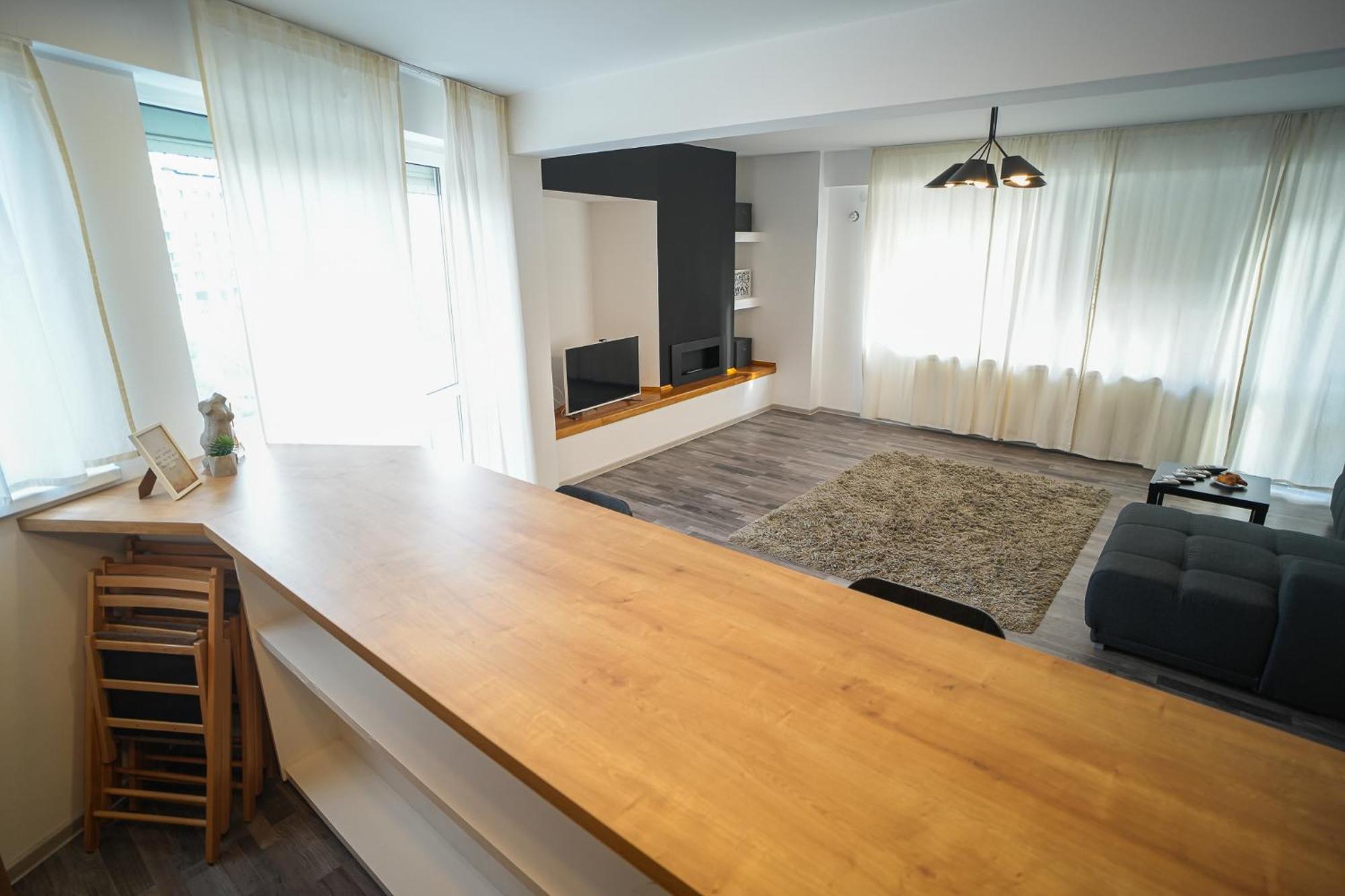Penthouse With Huge Rooftop Terrace & City View Bucarest Exterior foto